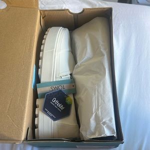 Brand New White Heavy Canvas Toms